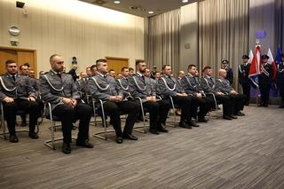Pięciu policjantów z Lubelszczyzny dostało medale. Bo ratowali innych z narażeniem życia