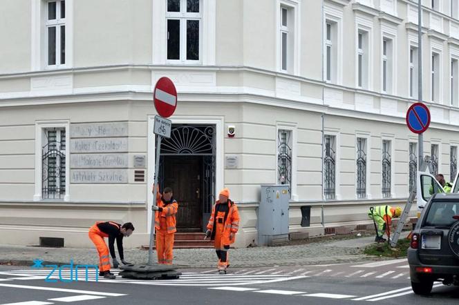 Nowa organizacja ruchu na Śródce! Drogowcy usunęli popularny skrót dla kierowców!