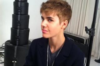 Włosy Justina Biebera pójdą na cele charytatywne!