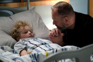 M jak miłość odc. 1880. Szef Mirosław Wójcik (Jakub Kornacki), Tymek (Ksawery Krajewski)