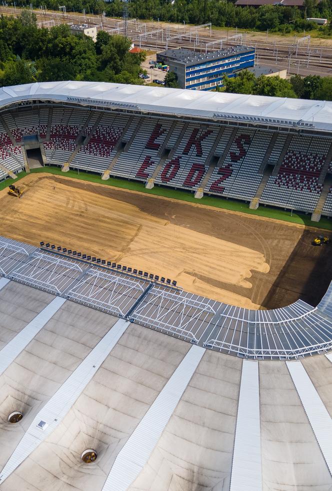 Stadion ŁKS-u będzie niczym Narodowy! Trwa wymiana murawy