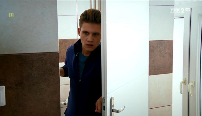 Barwy szczęścia odc. 2028. Adrian (Emil Lipski)