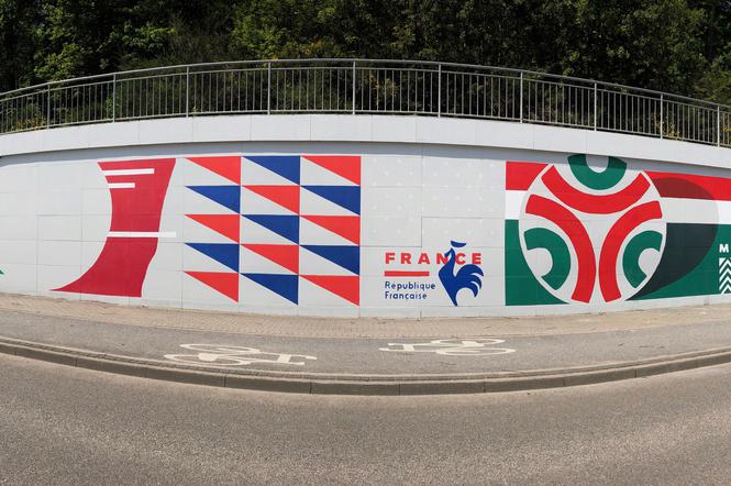 Jak zapewniają gdyńscy urzędnicy - po zakończeniu imprezy mural nie zostanie zlikwidowany.