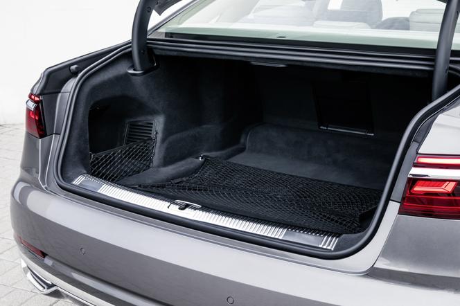 Audi A8 L