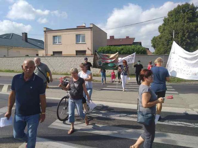 Zobaczcie jak przebiegał protest w Wawrowie. 