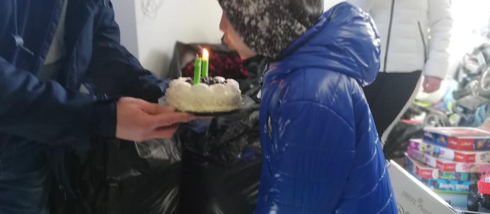 Władek obchodził 11 urodziny w Polsce w miejscu dla uchodźców