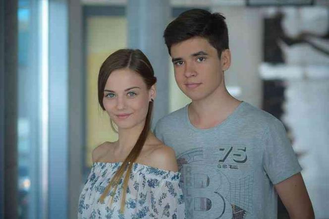 Pierwsza miłość. Mirek (Maurycy Torbicz), Marianna (Katarzyna Sawczuk)