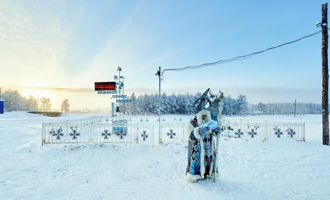 Tomtor, król mrozu! Wieś w Jakucji w azjatyckiej części Federacji Rosyjskiej