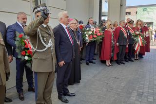 Odsłonięcie tablicy upamiętniającej 100-lecie Cudu nad Wisłą