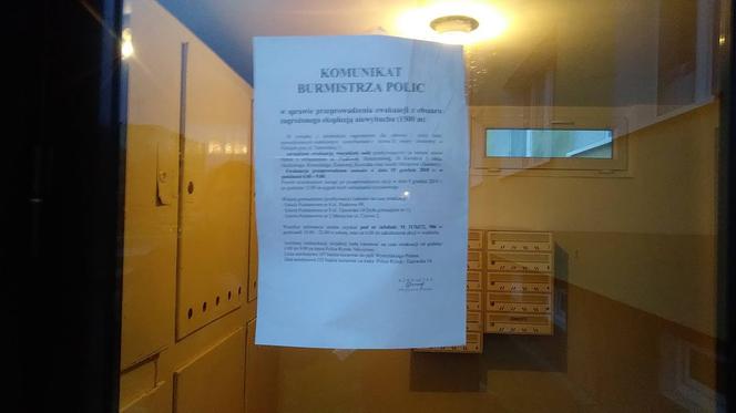 Ewakuacja w Policach