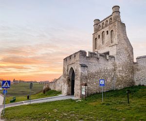 Nazywają je Polskim Carcassone. Szydłów to perła średniowiecznej urbanistyki w Świętokrzyskiem 