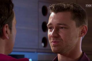 Barwy szczęścia, odc. 2030. Darek (Andrzej Niemyt), Władek (Przemysław Stippa)