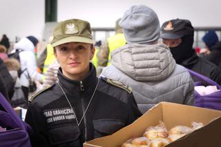 Bieszczadzki Oddział Straży Granicznej pomaga uchodźcom