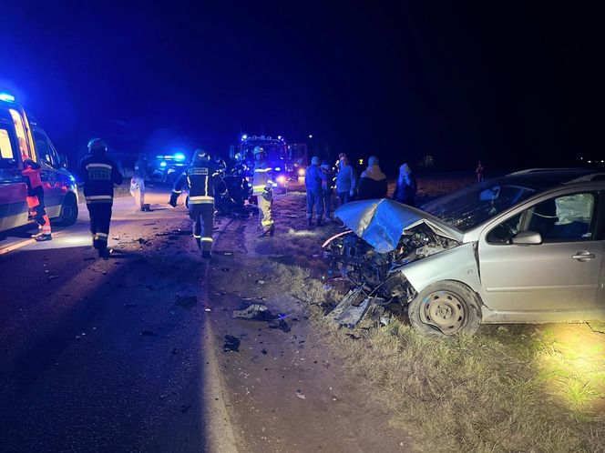 Powiat siedlecki: 45-latek jechał pijany i spowodował wypadek. Miał w organizmie prawie cztery promile alkoholu!