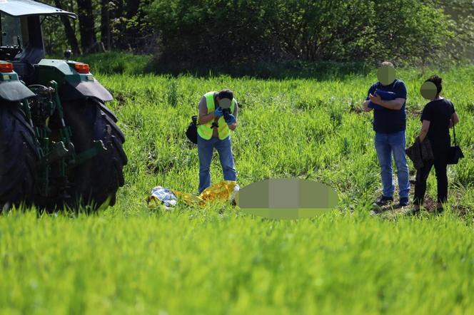 Ciągnik przygniótł rolnika. Dramat na polu, śmigłowiec w akcji