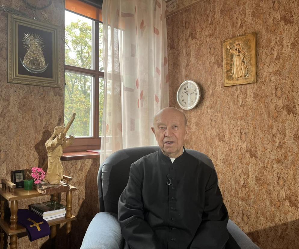 ks. prałat Aleksander Jaszczur