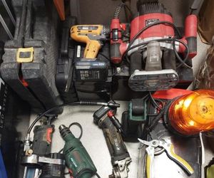 Na koncie ma liczne włamania i kradzieże.  Może trafić za kratki nawet na 10 lat!