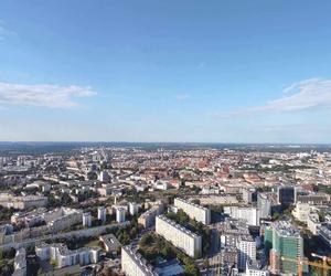 Nowy taras widokowy na 49. piętrze Sky Tower we Wrocławiu. Będą też multimedialne windy i kawiarnia