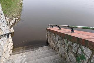 Warta w Gorzowie coraz niżej