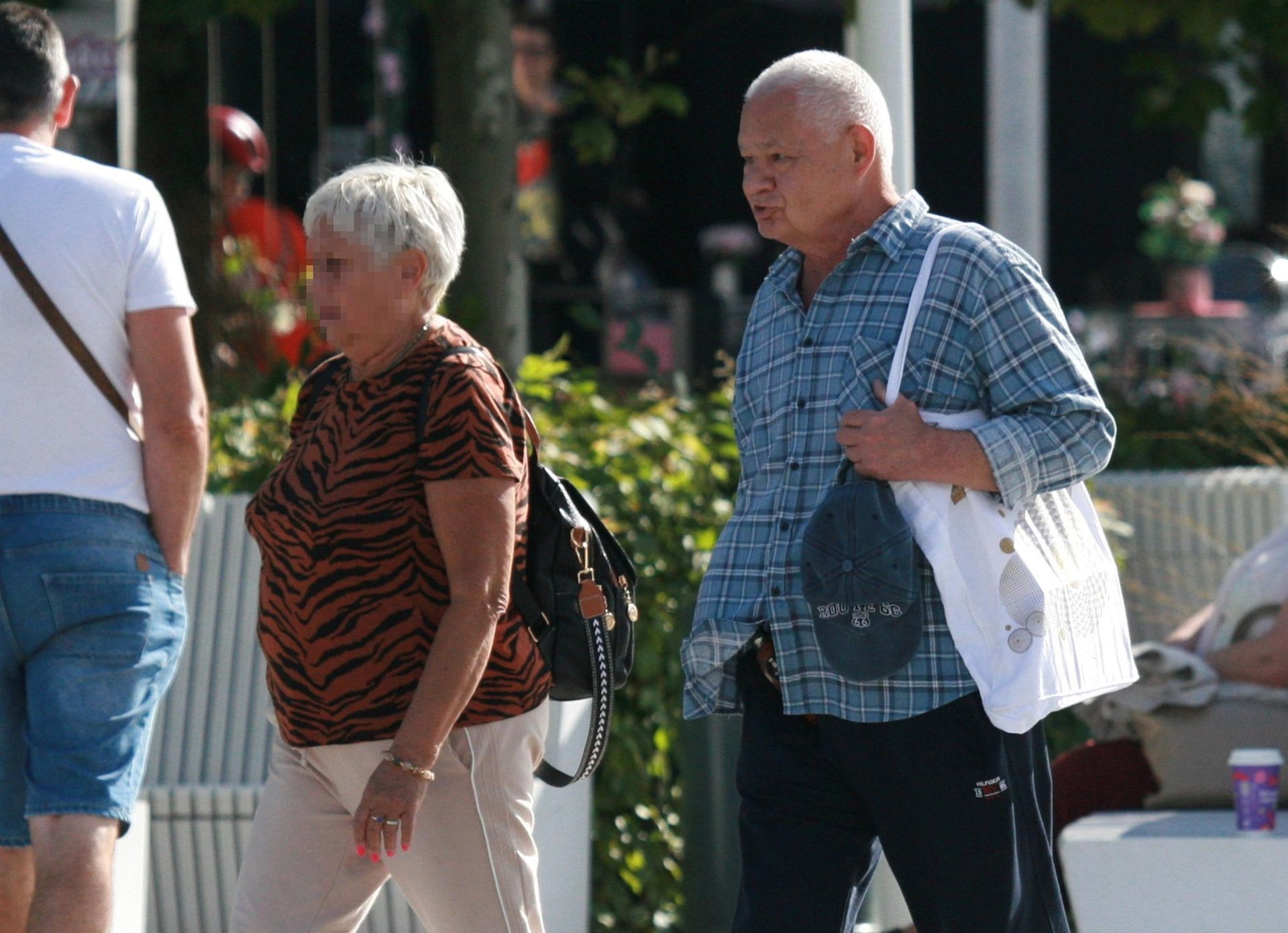 Wyluzowany Glapiński przyłapany z żoną w Sopocie. Romantyczny wypad we dwoje