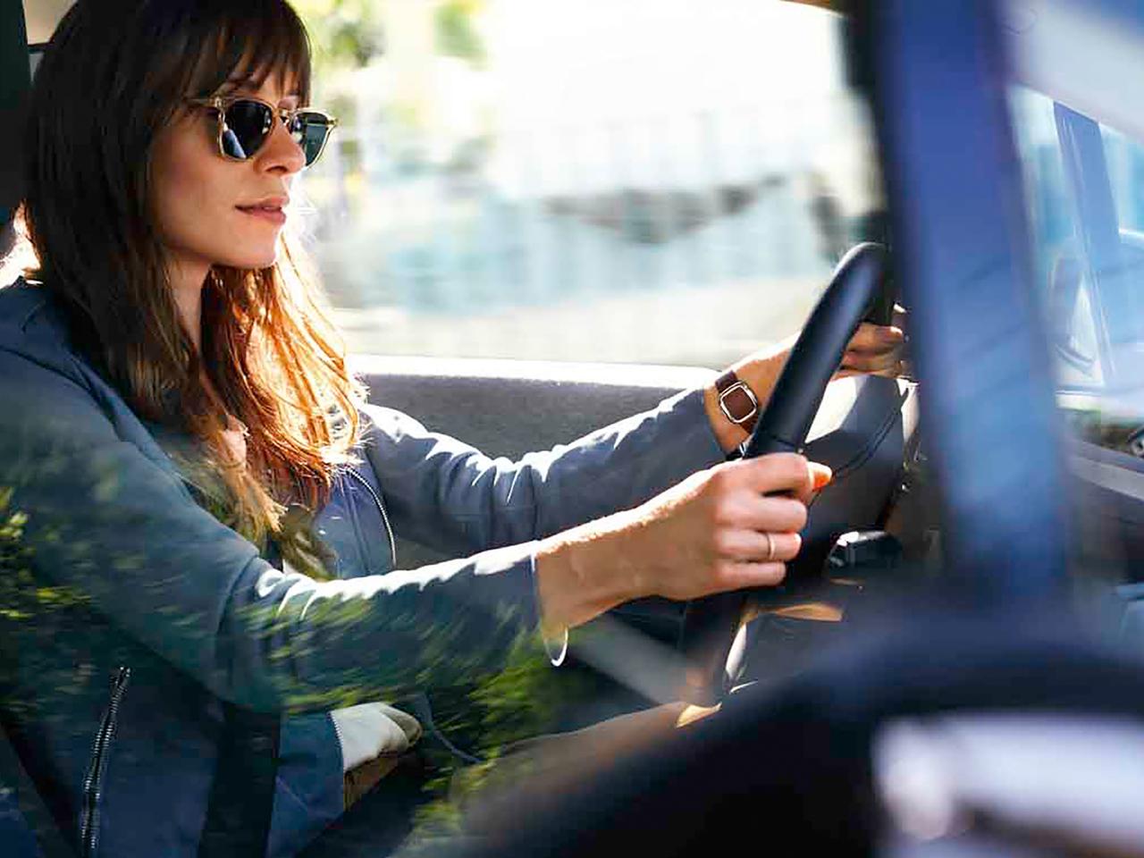 Masz firmę i jeździsz służbowym samochodem? Pamiętaj o opłacie środowiskowej!