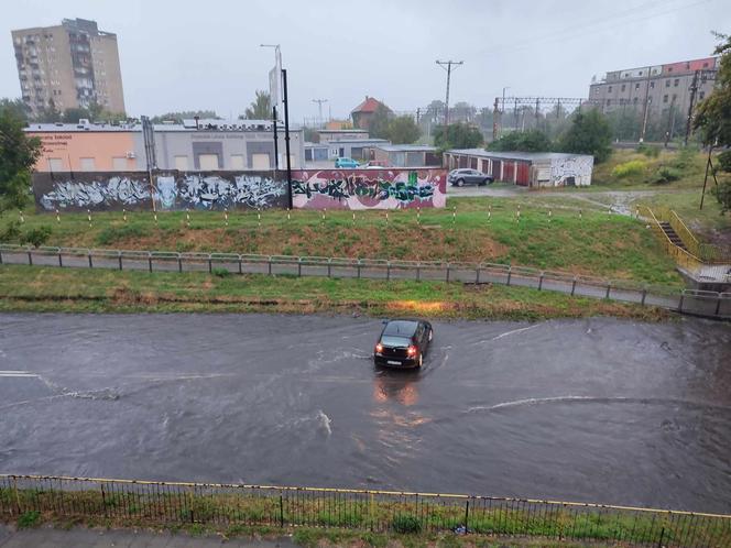 Kalisz/Ostrów. Intensywne opady deszczu. Strażacy otrzymują kolejne zgłoszenia