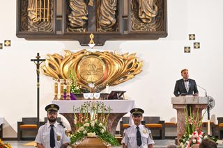 W dniu pogrzebu Joanny Kołaczkowskiej pochowano także wielką polską poetkę 