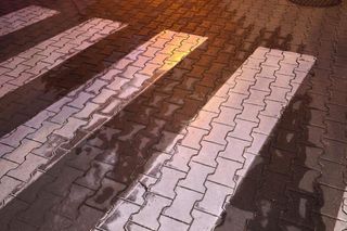 Pokłócił się z pracownikami cukierni. Wrócił z kanistrem spalić lokal. Szokujący powód