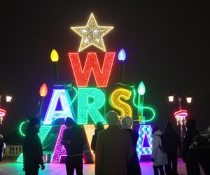 Świąteczna iluminacja w Warszawie 2024