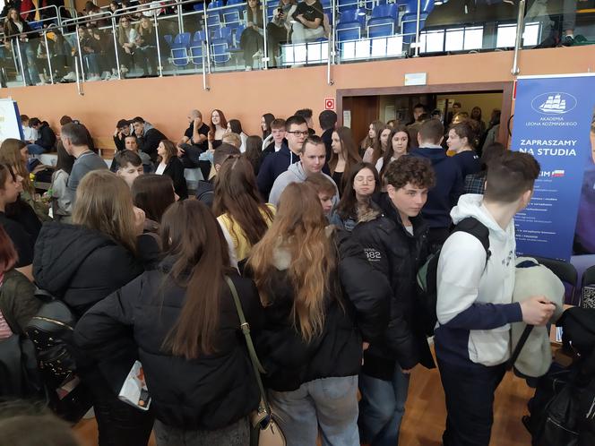Fotorelacja z 14. Targów Edukacyjnych i dni otwartych w Zespole Szkół Ponadgimnazjalnych nr 3 w Siedlcach