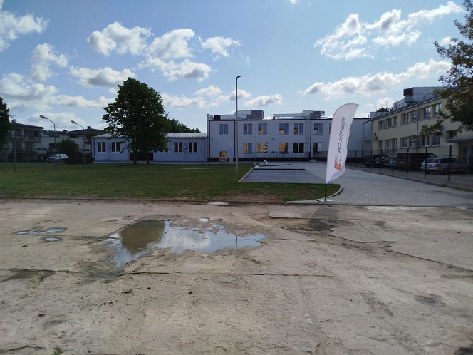 W budynku BCU nr 2 w Siedlcach znajduje się duża hala i 11 sal szkoleniowych, które zostały bardzo nowocześnie wyposażone.
