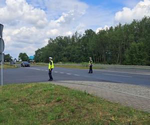 Policjanci z Bierunia śledzą zachowania kierowców na skrzyżowaniach