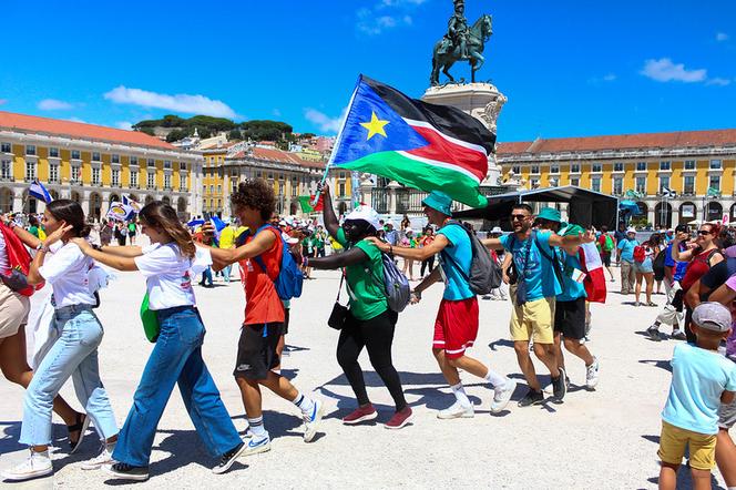  JMJ Lisboa 2023 Peregrinos em Praça do Comércio