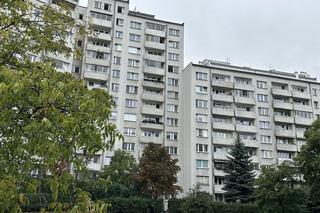 Runęła z 11 piętra na ziemię. Tragedia na Wilanowie, co tam się stało?