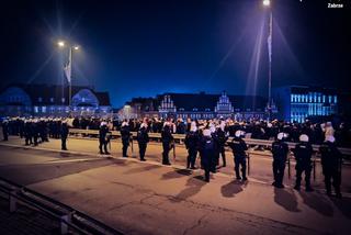 Policyjne interwencje podczas meczu Górnik Zabrze - Legia Warszawa