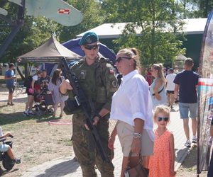 Święto Wojska Polskiego w Białymstoku: Muzeum, Park Militarny i Piknik Rodzinny. Nie przegap!