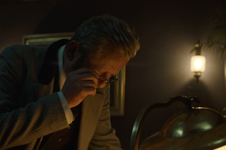 Polowanie na ćmy, odcinek 2: Piotrowski (Leszek Abrahamowicz)