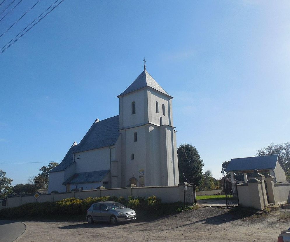 Kościół w Chybicach pop