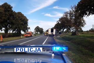 Tragiczny wypadek w Ostaszewie. Nagły manewr i straszna śmierć kierowcy