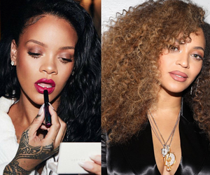 Rihanna i Beyoncé wystąpią w Polsce w 2023? Trasy koncertowe coraz bardziej realne!