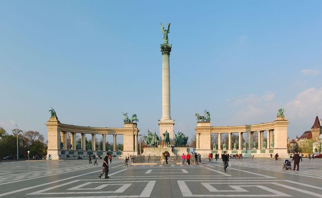 Plac Bohaterów - największy plac w Budapeszcie