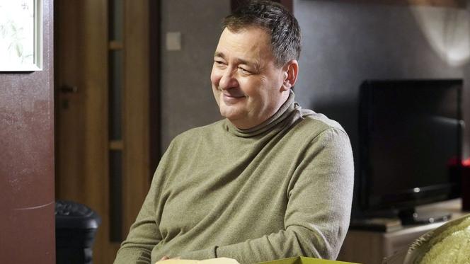 Barwy szczęścia, odc. 2677. Artur Chowański (Jacek Rozenek)