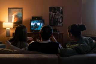 Tych seriali nie zobaczysz na Netflixie! Ta darmowa udostępnia pięć wspaniałych tytułów