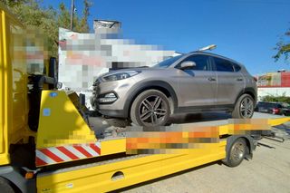 Policja odzyskuje skradzionego Hyundaia Tucson. Właściciel warsztatu z zarzutami