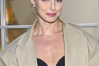 Tak 50-letnia Sokołowska wygląda rok po narodzinach dziecka. Szyja zdradza wszystko