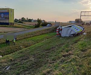 Wypadek na A4 pod Krapkowicami. Osiem osób rannych po zderzeniu autobusa i busa [ZDJĘCIA]