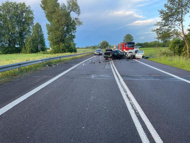 Tragiczny wypadek w Radzyniu Podlaskim. Jedna osoba nie żyje, a kilka osób zostało rannych