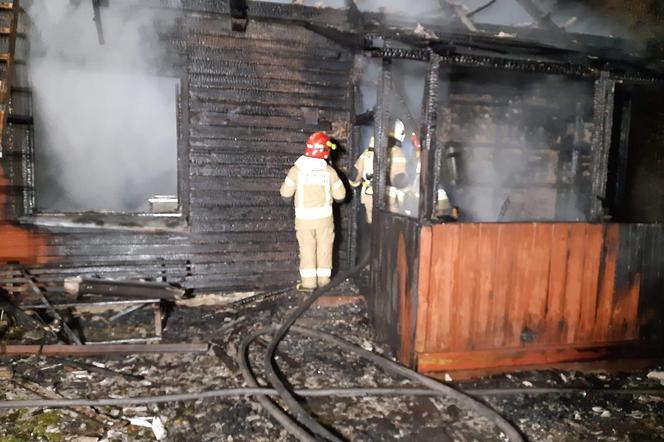 Tragiczny pożar w Błotnicy powiat konecki. Dwa zwęglone ciała 
