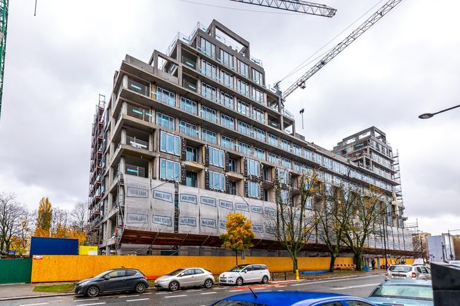 Budynek wielorodzinny przy ul. Mordechaja Anielewicza 15A w Warszawie