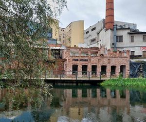 Wenecja Bydgoska ma niepowtarzalny klimat. Tak wyglądała 90 lat temu, a tak zmieniła się dziś [ZDJĘCIA]